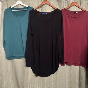 Woman’s sweater/tunic bundle (Oc49)